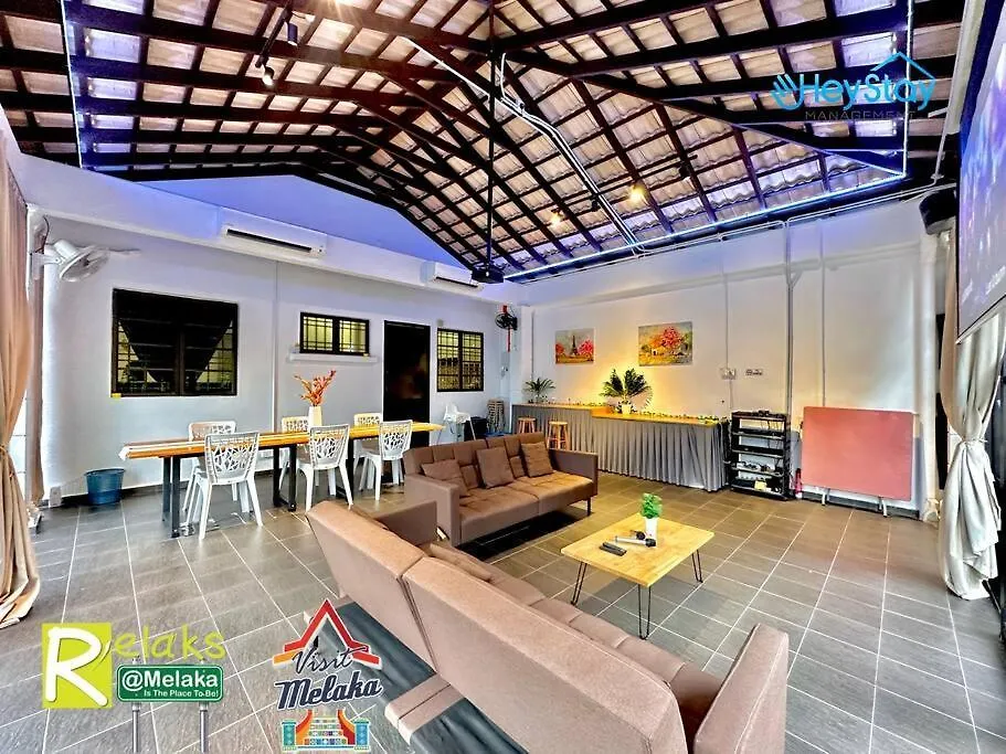 Gardenhomestay Townarea Karaok Mahjong Privatepool By Heystaymanagement Malakka Malezya